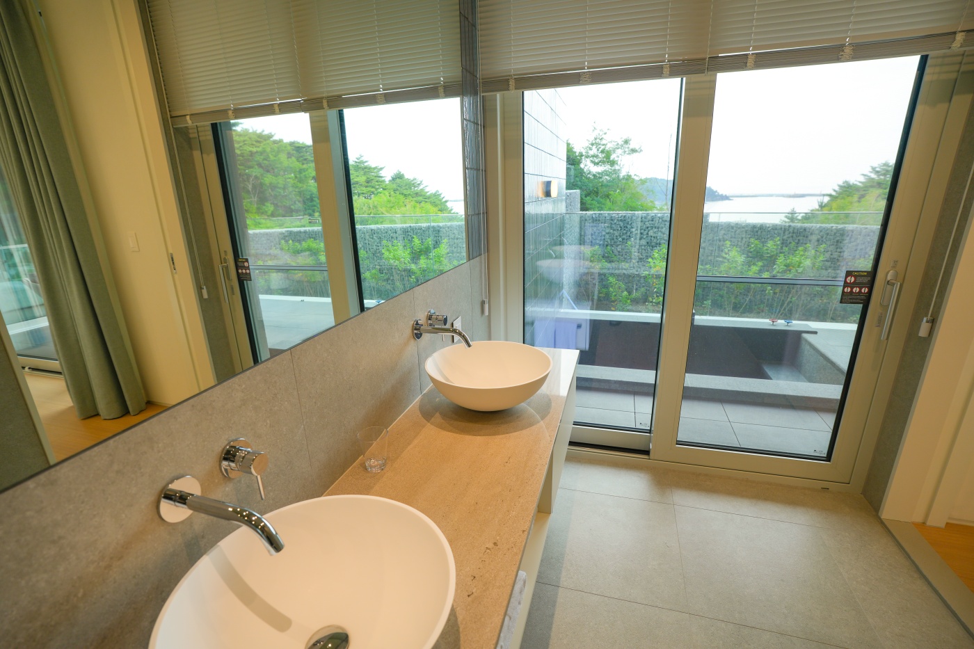 CLIFF VILLA PLUS