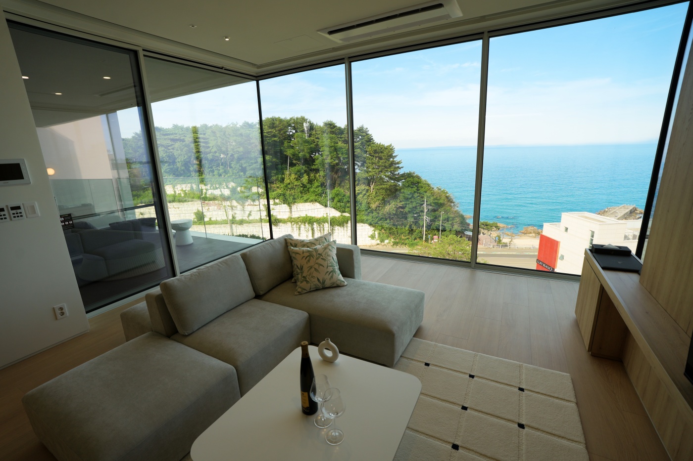 BEACH VILLA GRAND