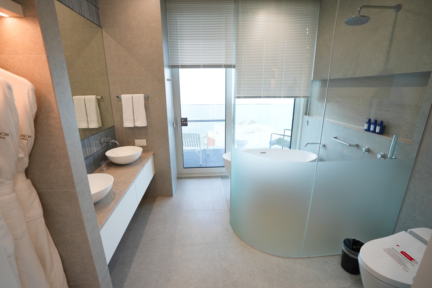 BEACH VILLA GRAND