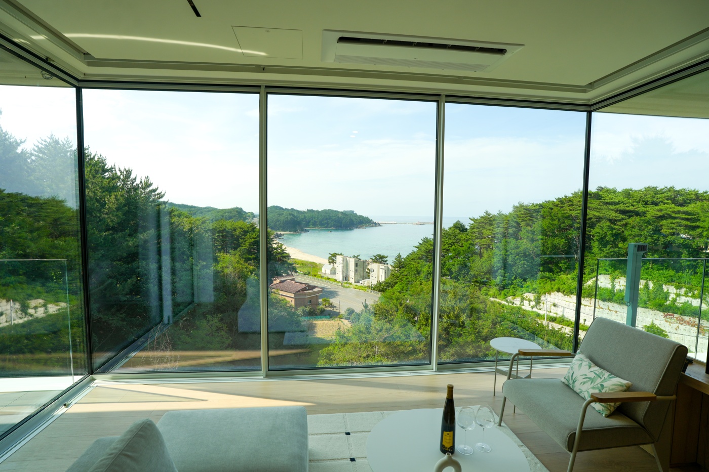 COAST VILLA RESERVE